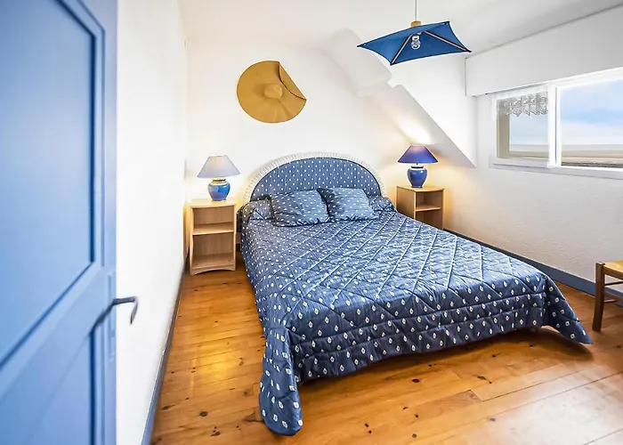 Gorgeous In With Kitchen * Quinéville